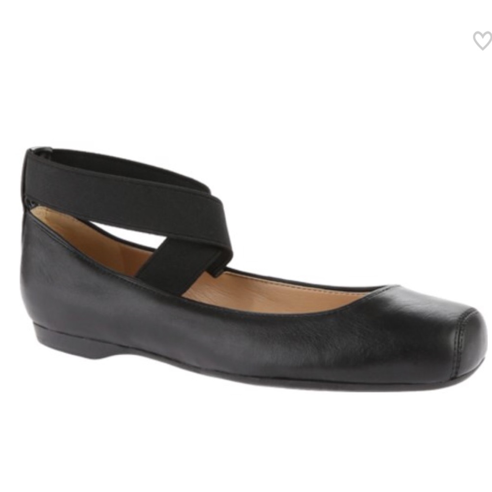 Jessica Simpson ballet flat